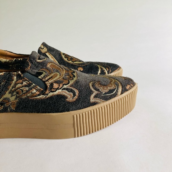 Brantano Brown Tan Velvet Sneakers size 7 - Picture 5 of 13